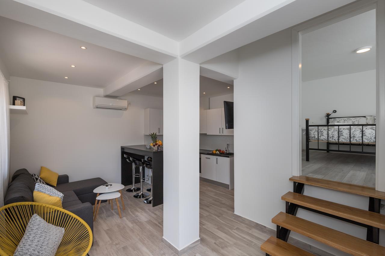 Apartments Siblings Mokošica Habitación foto